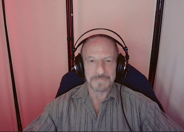 Ian  J. Blei