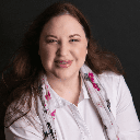 Elizabeth le Roux